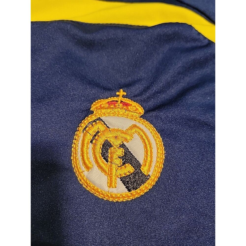Real Madrid Soccer Jersey Mens Size Large Futbol Shirt Bwin Top - Picture 3 of 7